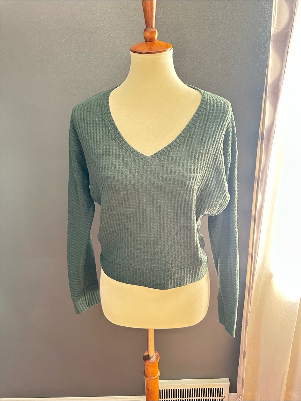 Abercrombie & Fitch Green Waffle Knit Crop Top XS V Neck